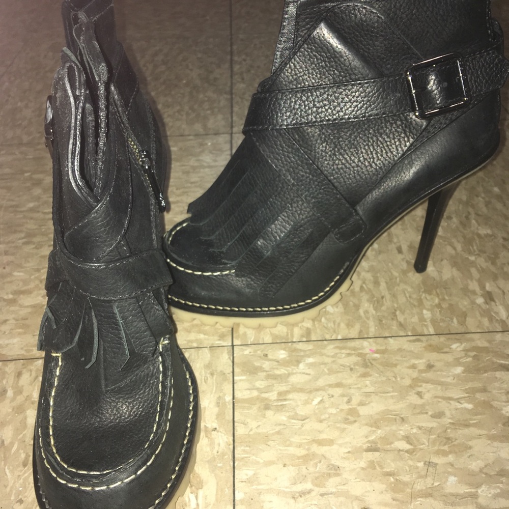 Women high heel boots